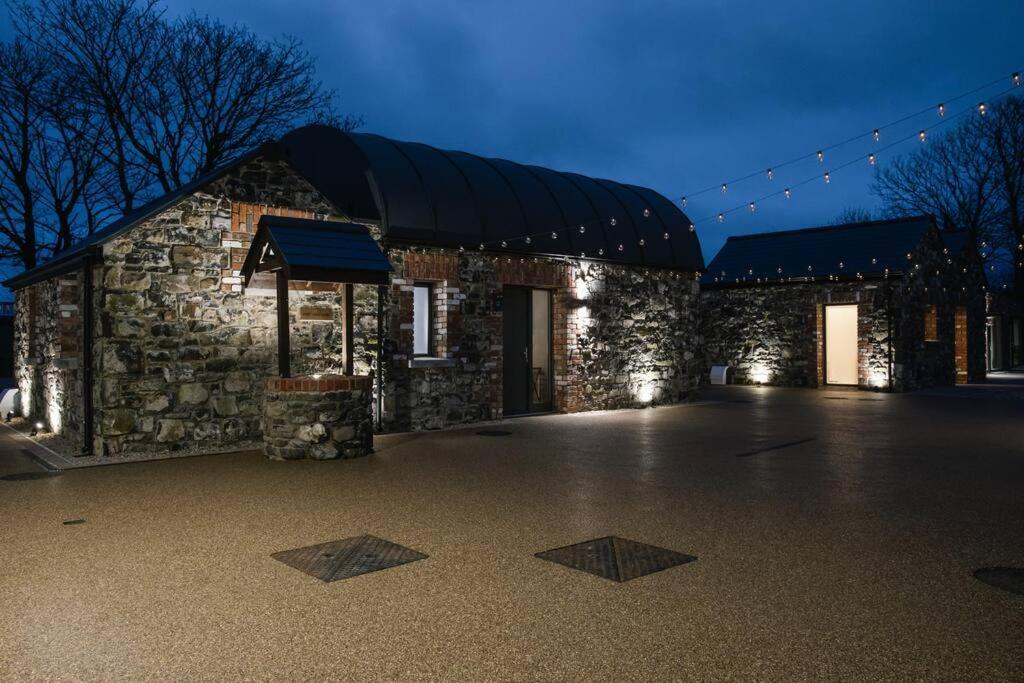 The Byre At Corrstown Village Portrush Exterior foto